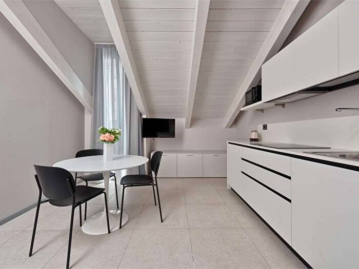 Casa bilocale in affitto in Via Padova, Aurora, Torino
