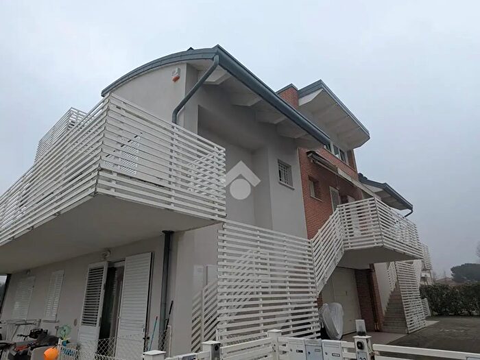 Appartamento quadrilocale in vendita in Via dellOrtazzo, Ravenna