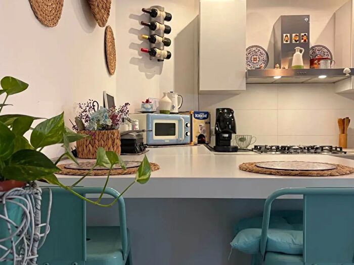Appartamento con 5 locali in vendita in Villa San Giovanni