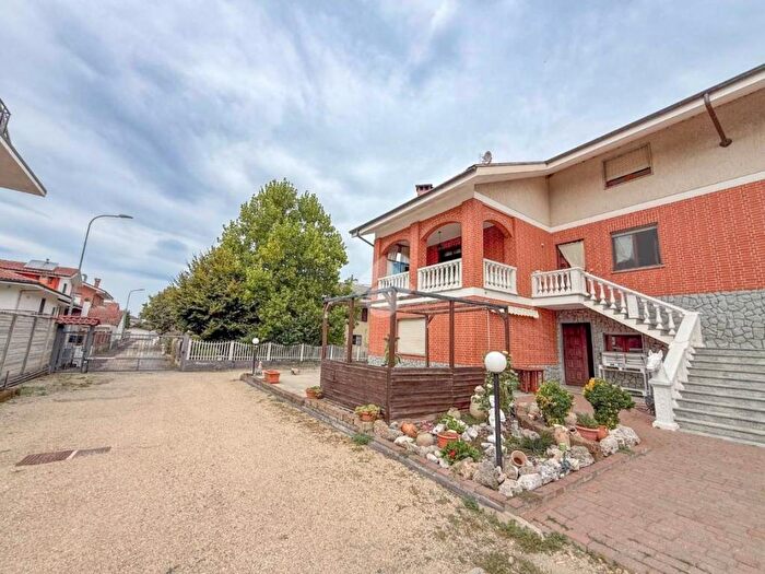 Casa con 5 locali in vendita in Via belvedere, Favari Avatanei, Poirino