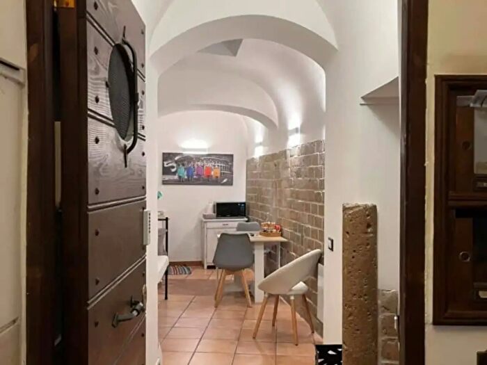 Appartamento monolocale in affitto in Via dei Capocci, Roma