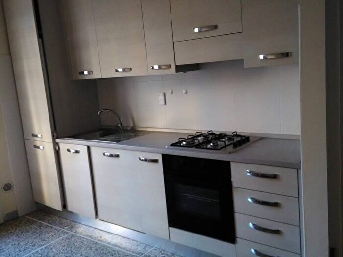 Appartamento trilocale in affitto in Via Carlo Alberto Pizzardi, Massarenti, Bologna
