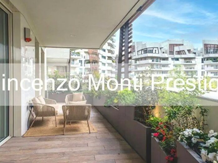 Appartamento quadrilocale in vendita in Via Ambrogio Spinola, Milano