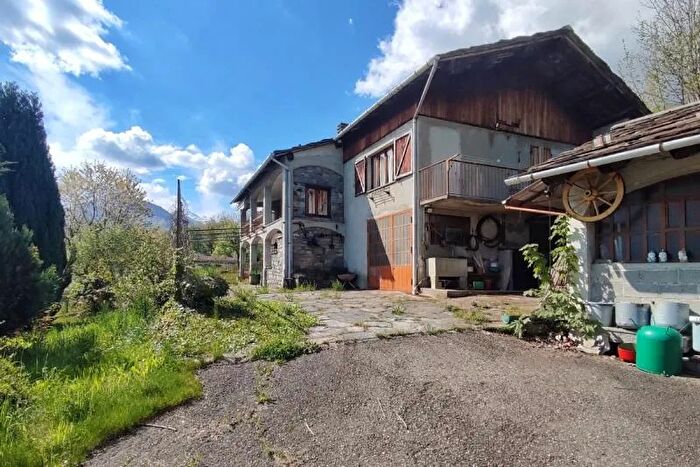 Casa in vendita in Via Mazzini Valchiusa To, Valchiusa