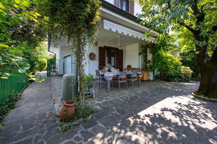 Casa con 5 locali in vendita in Via Giotto, Basiano