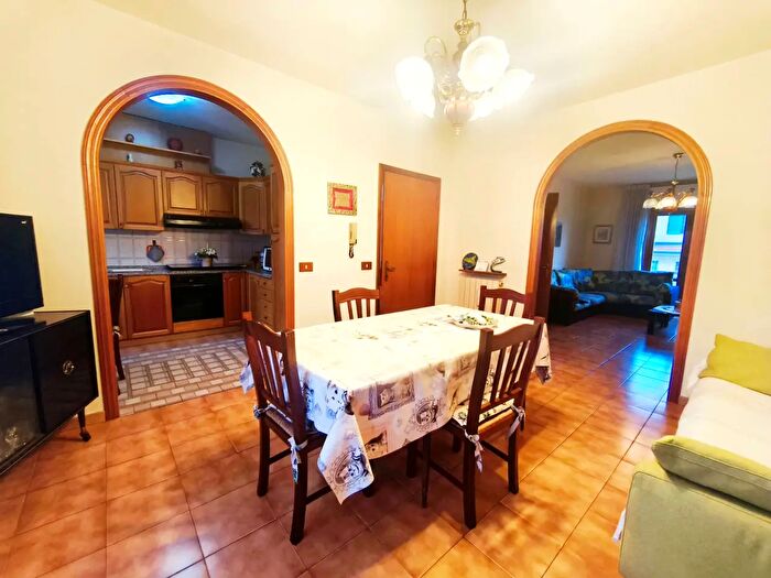 Casa con 5 locali in vendita in Via del Progresso, Montopoli In Val DArno