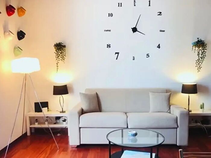 Appartamento bilocale in affitto in Via Toledo, Napoli