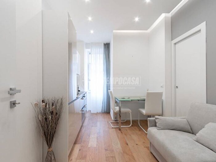 Appartamento bilocale in affitto in Via Giuseppe Marcora, Porta Nuova, Milano