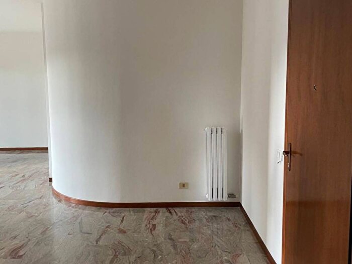 Appartamento trilocale in affitto in Via Rimembranze, Centro, Urgnano
