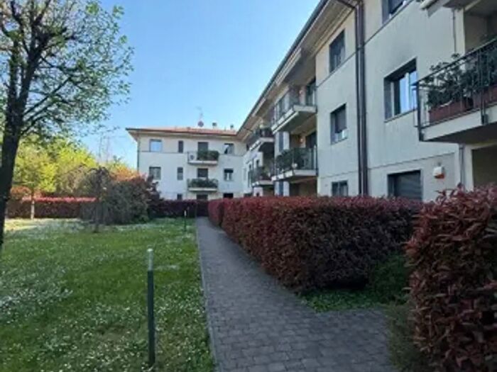 Appartamento bilocale in vendita in Vicolo San Martino, Cusano Milanino