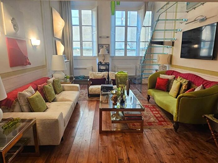 Appartamento trilocale in affitto in Via Romana, Santo Spirito, Firenze