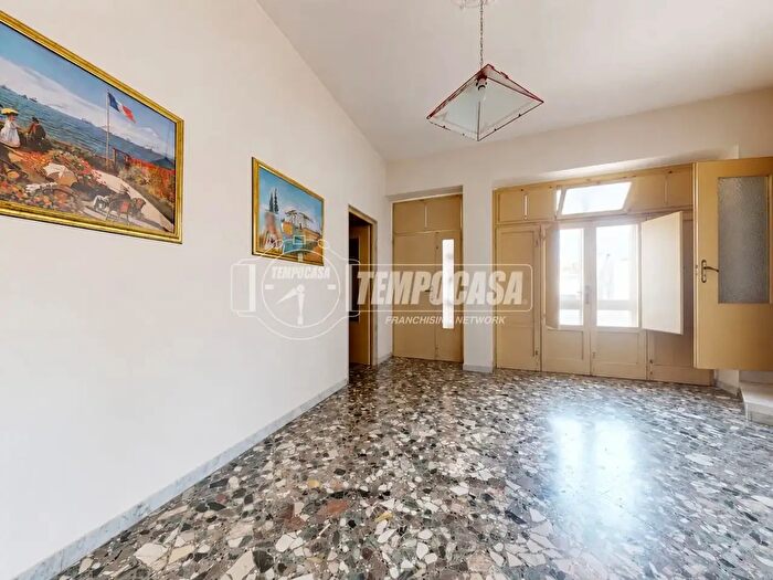 Casa bilocale in vendita in Via Rutigliano, Casamassima