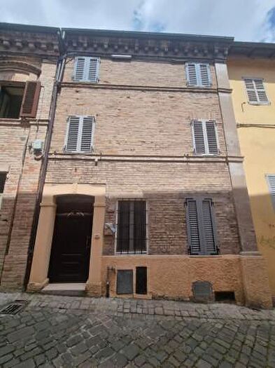 Casa con 5 locali in vendita in Via Antonio Mollari, Corridonia