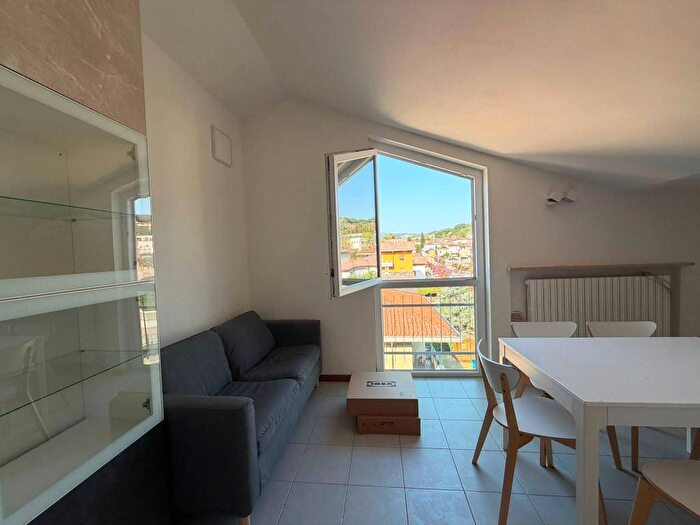 Appartamento trilocale in affitto in Via Giuseppe Verdi, Sant'andrea Bagni, Medesano