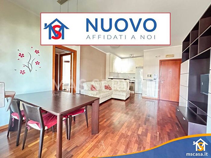 Appartamento trilocale in affitto in Largo Bruno Angoletta, Mezzocammino, Roma