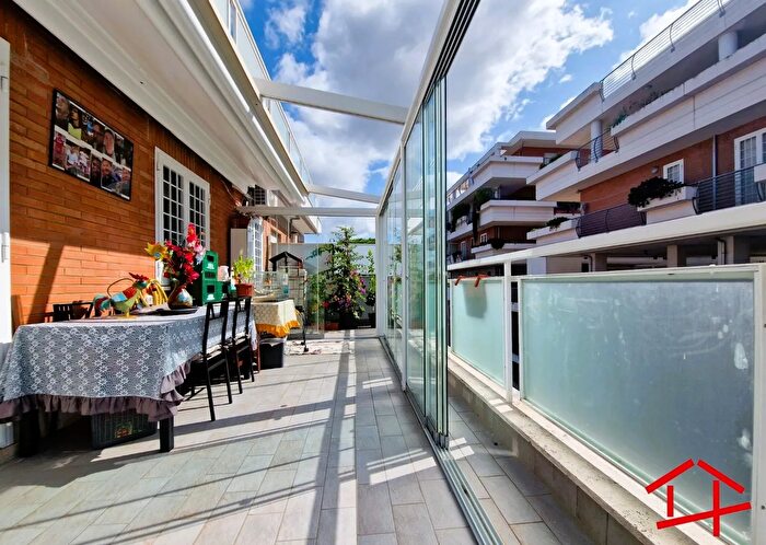 Appartamento bilocale in vendita in Via di Saponara Roma It, Roma