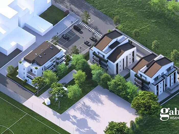 Case in Vendita e in Affitto - 2