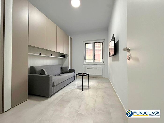 Appartamento trilocale in vendita in Via Aurelia, Loano