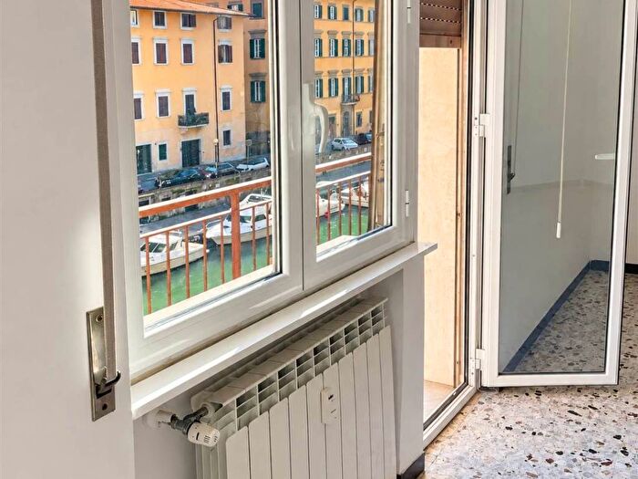 Appartamento con 6 locali in vendita in Quartiere Venezia, Livorno
