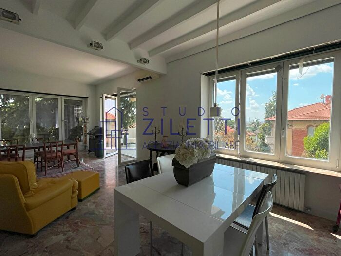 Appartamento quadrilocale in affitto in Via Amba dOro Brescia, Brescia