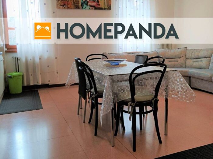 Appartamento bilocale in affitto in Piazza Mons T Benedetti, Centro, Treviolo