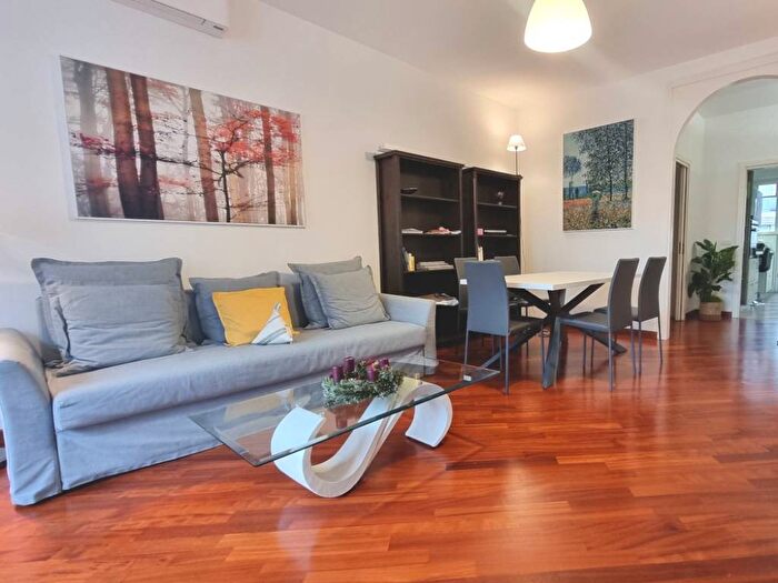 Appartamento trilocale in affitto in Via Giovanni Battista Soresina, Vercelli Wagner, Milano