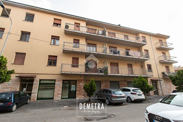 Appartamento trilocale in vendita in Via R Prati, Vignola