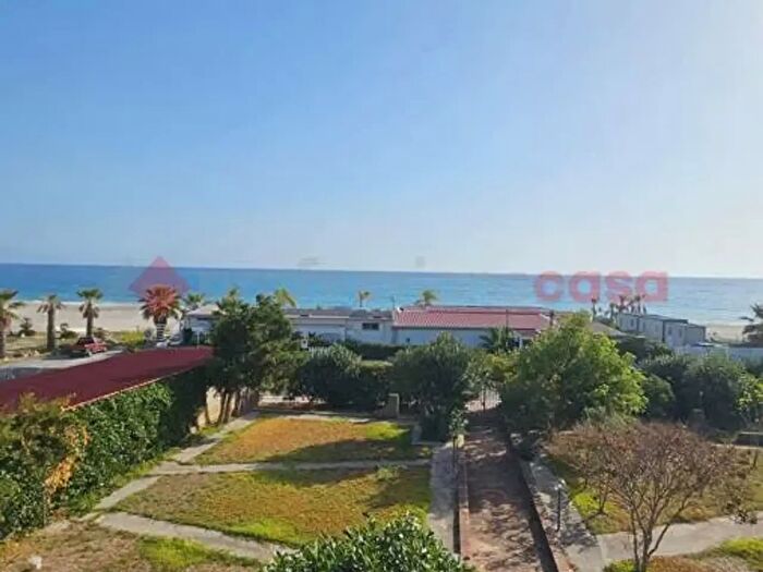 Appartamento con 5 locali in vendita in Via Lungomare Snc, San Sostene