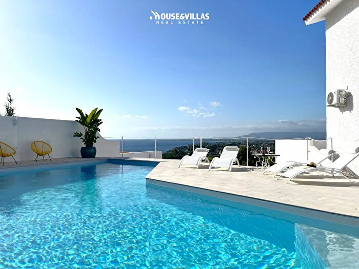 Casa con 11 locali in vendita in Corso Gelone, Siracusa