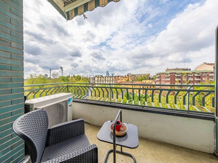 Appartamento bilocale in affitto in Piazzale Biancamano, Moscova, Milano