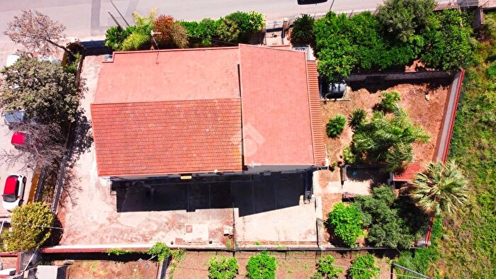 Casa con 7 locali in vendita in Via della Regione, Partinico