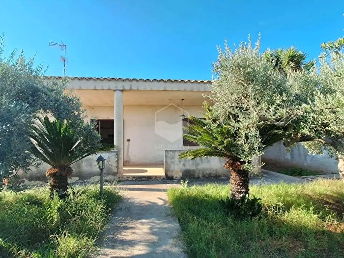 Casa quadrilocale in affitto in Via Napoli, Mazara Del Vallo