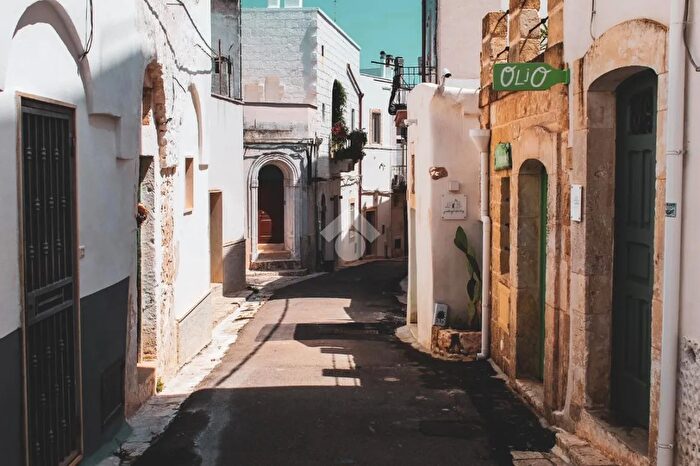 Casa bilocale in vendita in Via Sacerdote Giovanni Lanzillotti, Carovigno