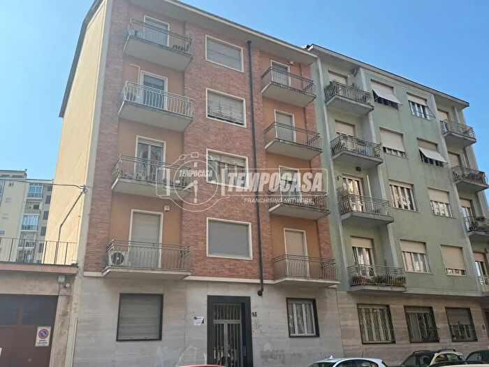 Appartamento trilocale in vendita in Via Gianfrancesco Re, Torino
