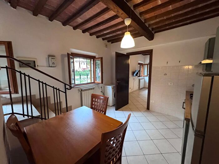 Casa quadrilocale in affitto in Santa Maria A Monte