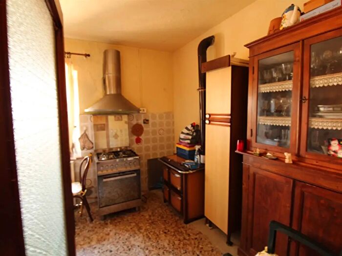 Appartamento con 7 locali in vendita in Murlo