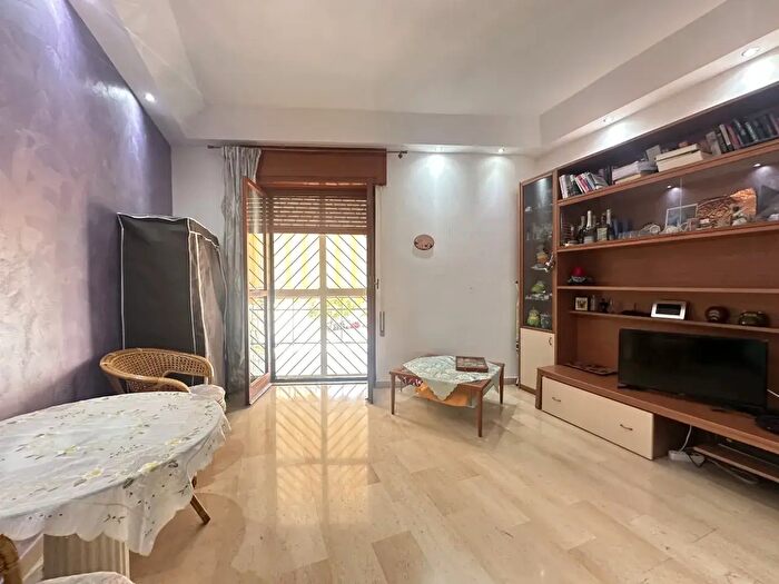 Appartamento bilocale in vendita in Via Polesine, Taranto