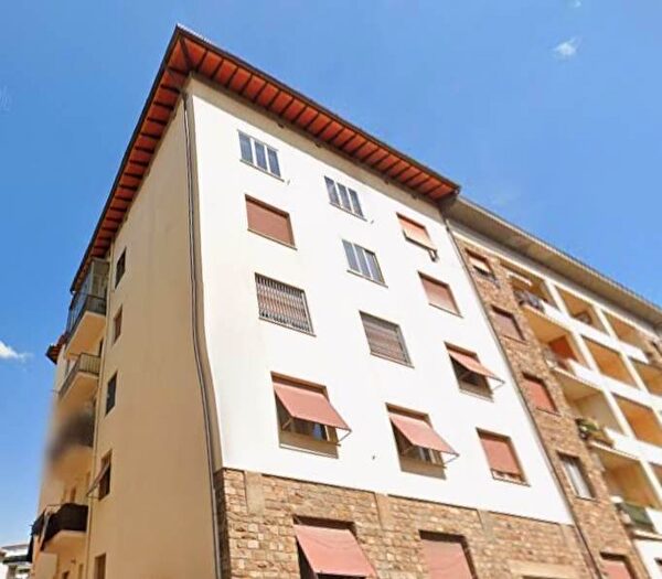 Appartamento trilocale in vendita in Via Francesco Datini, Firenze