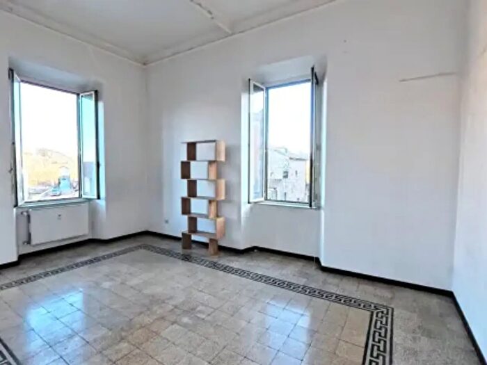 Appartamento quadrilocale in vendita in Via Castello Almadiano, Viterbo