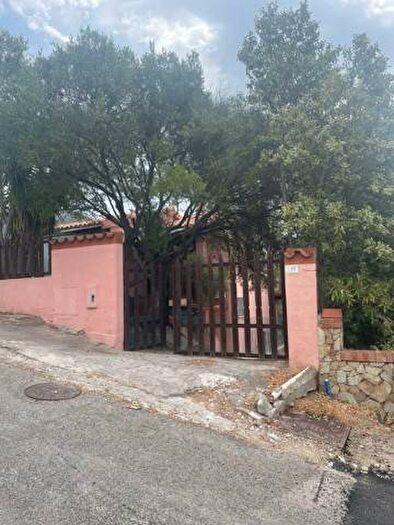 Casa quadrilocale in affitto in Viale Mediterraneo, Domus de Maria