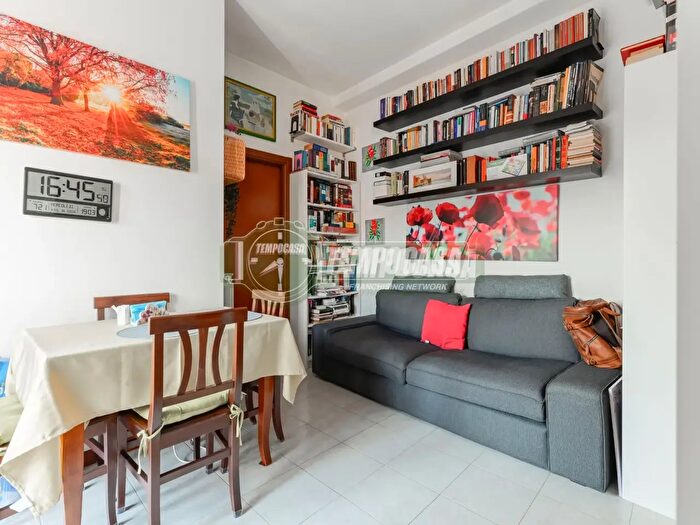 Casa bilocale in vendita in Via Indipendenza, Vimercate