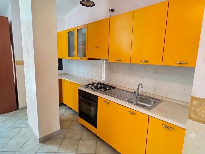 Appartamento con 5 locali in vendita in Contrada Cartolano, Falerna