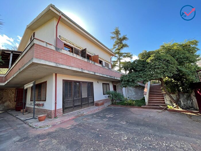 Casa con 7 locali in vendita in Contrada San Nicolò, Borgetto