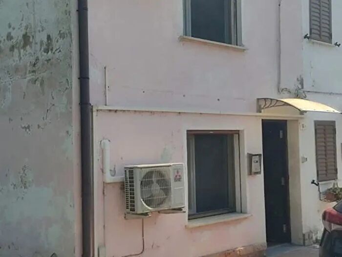 Casa quadrilocale in vendita in Papozze Via Borgo, Papozze