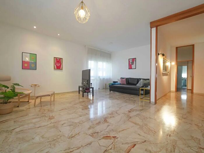 Appartamento con 7 locali in vendita in Rimini