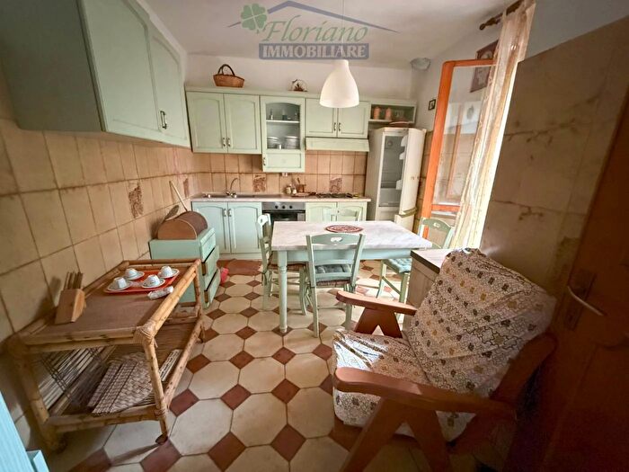 Appartamento quadrilocale in affitto in Piazza Ignazio Silone, Capalbio