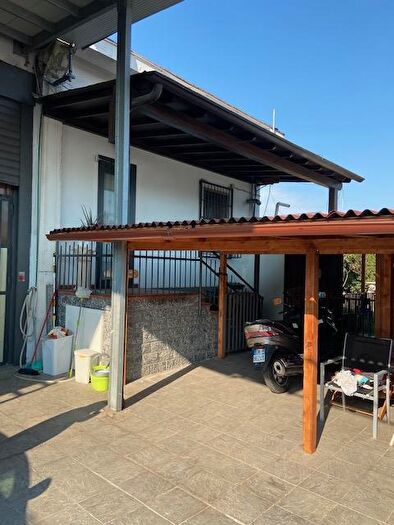 Casa quadrilocale in vendita in Via Toscana, Vignate