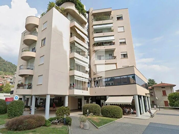 Appartamento monolocale in vendita in Via Roma, Alzano Lombardo