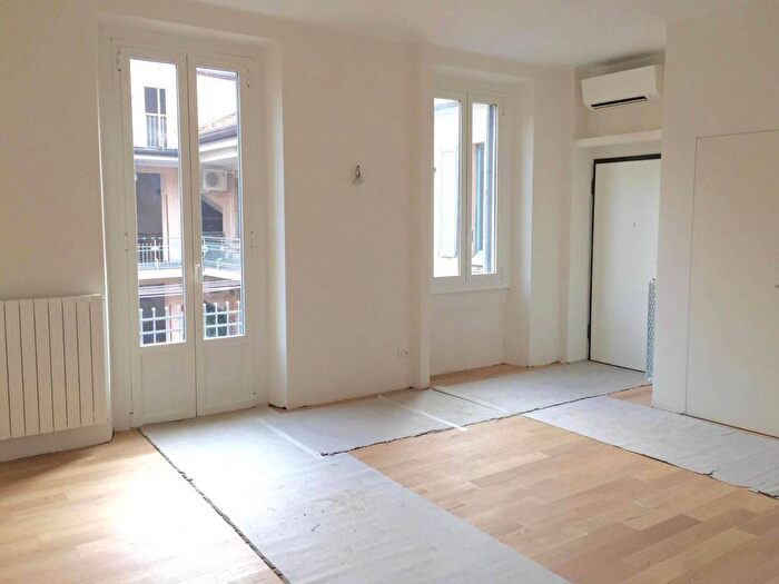 Appartamento bilocale in affitto in Via Pietro Borsieri, Isola, Milano