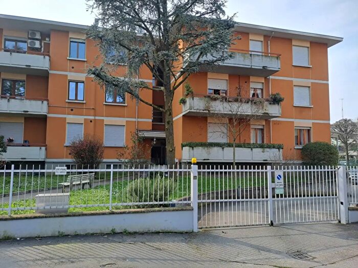 Appartamento trilocale in vendita in Via Ragazzi del, Parma